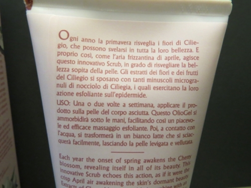 Scrub tra i ciliegi L'Erbolario