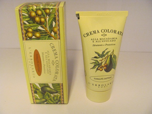 Crema colorata tonalità dattero