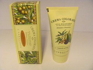 Crema colorata tonalità dattero