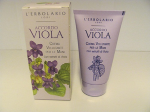 Crema mani vellutante accordo viola