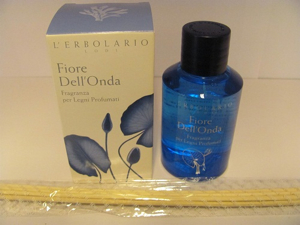 Fragranza per legni fiori dell'onda