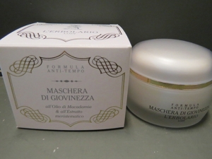 maschera viso anti età