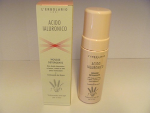 Detergente mousse acido jaluronico